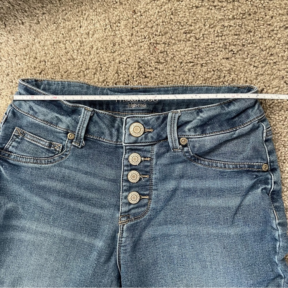 Maurices High Rise Jeggings - Picture 6 of 7